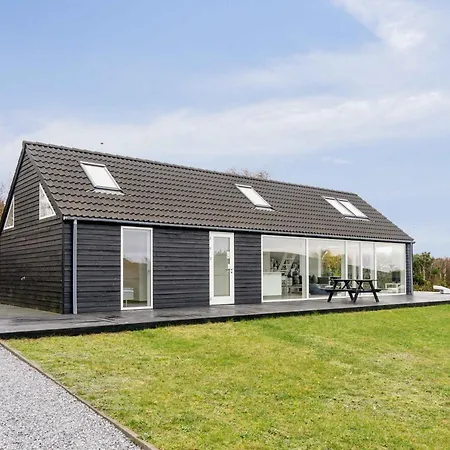 Luxury House With Sea View In Beautiful Ebeltoft! Holiday home *